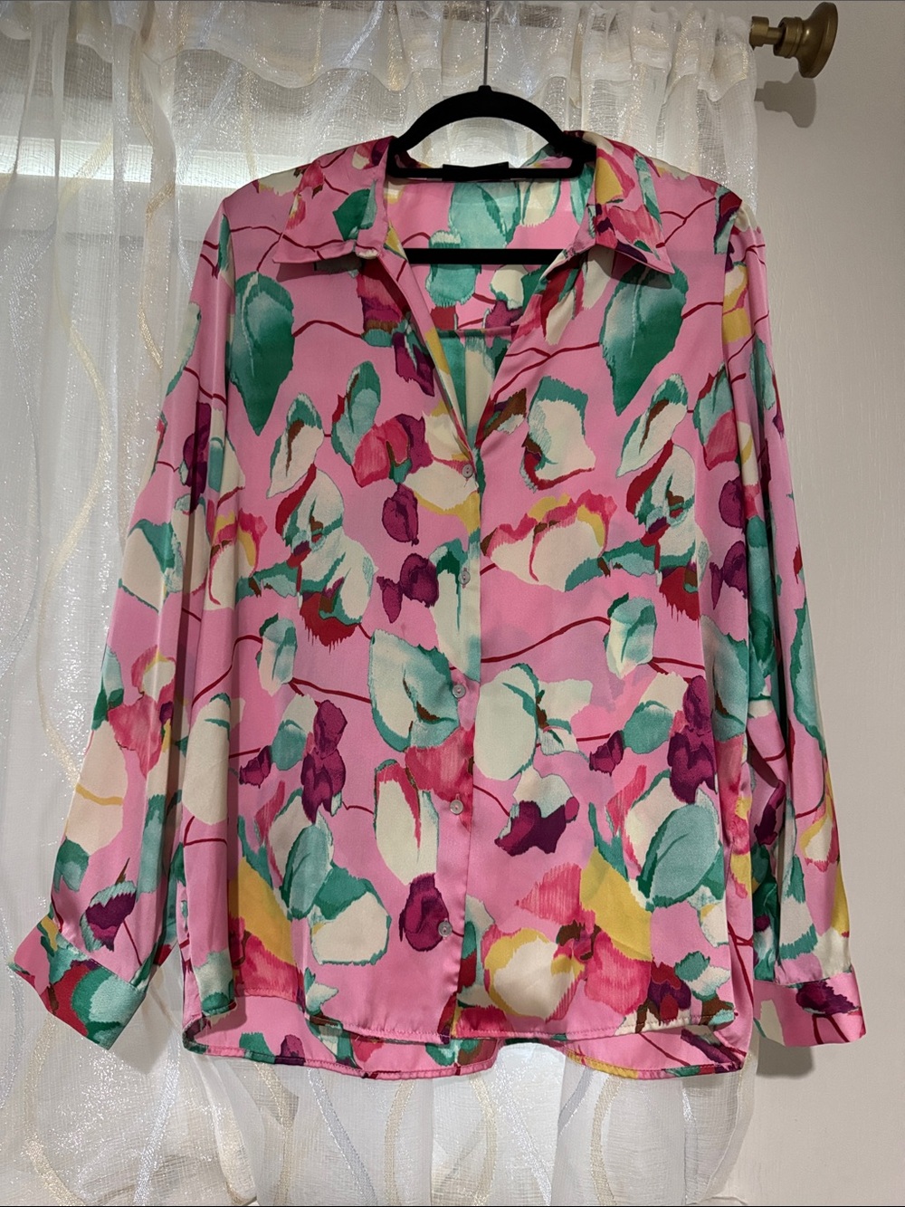 Zara Pink Floral Button-Down Blouse with Green Accents